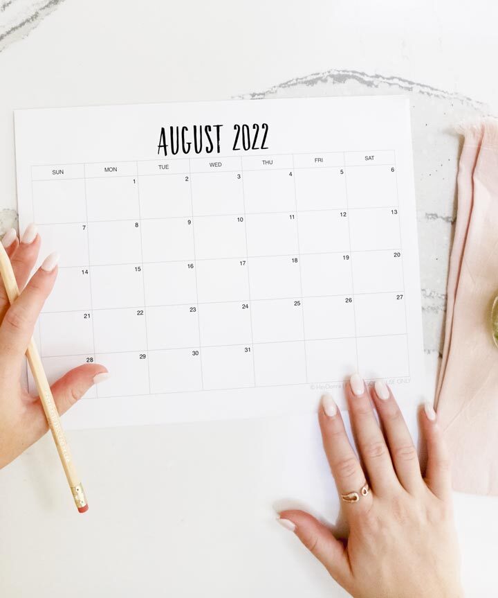 August Calendar Cute Free Printable August 2022 Calendar Designs August